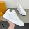 Luxus-Designer-Schuhe für Herren, Freizeitschuh, fluoreszierende gelbe und weiße Kalbsleder-Sneakers MJPI00002