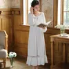 Vêtements de nuit pour femmes Chemise de nuit Solide Printemps Automne Manches longues Dames Chemise de nuit à lacets Style coréen Princesse Volants Robe de nuit Femme