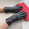 Gants de moto en cuir pour hommes et femmes, mitaines épaisses coupe-vent de styliste d'extérieur, gants à cinq doigts