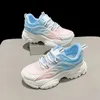 Klänningskor 2023 Running Shoe Breattable Casual Outdoor Light Weight Sport Fashion Platform Walking Sneakers 231017