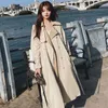 Trench da donna Coreano Casual Patchwork Cappotto lungo da donna Autunno Chic Colletto rovesciato Abiti doppiopetto Giacca a vento con cintura