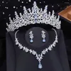 Naszyjne kolczyki Zestaw korony ślubnej dla kobiet Księżniczka Flower Tiaras Prom Wedding Bride Jewelry Costume Akcesoria