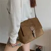 Torby krzyżowe Bag Messenger Women 2023ins Korean Suede One Soulder Crossbody Bag Fasion Senior Sentiment Commuter Bagqwertyu879