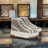 أحذية مصممة للأحذية الرياضية للسيدات الأحذية غير الرسمية تنس 1977 Canvas Sports Shoes High Top Letter Printing Platform