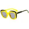Occhiali da sole stile hip hop personalità uomini e donne moda casual doppio colore divertenti occhiali da sole UV400