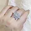 Cluster Rings Luxurious 925 Stamp Ring For Women's Fashion Snowflake Flower Jewelry Christmas Gift Party Diamond
