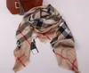 Glands hiver foulards de créateur col à carreaux pour hommes Sciarpe rose bleu châles décontractés Tren seulement écharpe de haute qualité