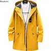 Мужские куртки 2023, модное длинное пальто, однотонная куртка на весну и осень, классический непромокаемый мужской свободный удобный плащ