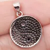 Pendant Necklaces Classic Trendy Gold Plated Round With White Black Zirconia Copper For Women Girls Fashion Jewelry Accessories Wedding