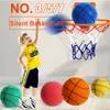 Brinquedos esportivos Super Mute Ball Bouncing Silent Basketball 24cm Tamanho 7 Brinquedo ao ar livre Presente de Natal 231017