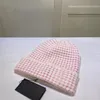 Bonnets de créateurs pour femmes et hommes, chapeaux de mode, casquette chaude d'hiver, cadeaux de Couple, 24914