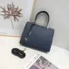 Bolsa de mão de alta capacidade bolsa da mãe meia idade moda commuter lazer feminino um ombro crossbody saco 231015