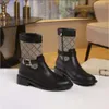 Botas de grife de luxo botas femininas sapatos clássicos tornozelo bota de couro náilon ao ar livre fundo grosso marrom preto inverno moda sexy