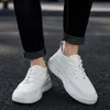 Hommes à habiller l'automne décontracté Sports Spring White Augmentez la hauteur des baskets masculines Net Red Trend Flat Running Chaussures 231018 391