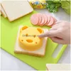 Bakning Mögel Mods Sand Cutter Mini Cartoon Bear Squirrel Sea Dog Bread Knife Seer for Kids Bento Lunch Mold 230923 Drop Delivery Dhgic