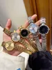 2023 nuovo classico elegante orologio di design da donna da uomo Panthere moda movimento al quarzo orologi serbatoio quadrato donne oro argento orologi Montre de Luxe business17
