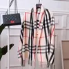 Najwyższej jakości szalik Faulard Luxe Femme Abbigliamento Donna Lusso Jacquard dzianin szalik Klasyczny czeek wydrukowany Czek Big Plaid Shawls Cashmere wełna długa szal