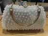 Kvällspåsar Luxury Crystal Clutch Bag Lady Elegant Wedding Purse Women Plastic Pearl Handväskor Fest Middag Bling Shoulder 231017