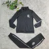 Damen-Trainingsanzüge, neuer Designer-Pullover, Strickjacke, Mantel und Caprihose, Jogginghose, 2/zweiteilige Anzüge, Sportbekleidung, Sport-Sets Q6157