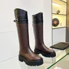 Diz-yüksek Buckle Knight Botlar Buzağı Logo-Saplı Deri Orta Kalif Yuvarlak Toe Slip-On Tıknaz Topuklar Chelsea Öngen Lüks Tasarımcı Kadın Moda Ayakkabı Fabrika Ayakkabı