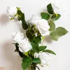 Décorations de Noël 5pcs fleurs de roses artificielles soie longue branche bouquet pour mariage maison chambre table pièce maîtresse décor fausse plante couronne accessoire 231017