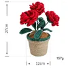 Fleurs décoratives 2023 Rouge Artificielle Rose Fleur Simulation Plante En Pot Créatif Tissé À La Main Produit Fini Maison Chambre Belle Décoration