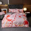 Ensembles de literie Couverture de literie d'impression Classique de Lapin Rouge de Luxe Ensemble de Quatre pièces Ensemble de lit Chaud et Confortable en Pur Coton décoration de Chambre lit de 1,5 m1,8 m