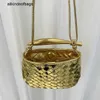 Bottegaaveneta Sardine Bag 2024 Cross Border Woven Handbagクラッキングパターントップオイルワックスカウハイドワンショルダークロスボディサメの女性