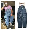 Calças masculinas 2023 carga lavada fazer velho azul denim macacão homens multi-bolso suspensórios trabalhador macacão calças casuais