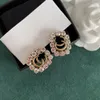 Lyxstil g brev kvinnliga designer studs guldpläterade vita diamanter mode par örhängen utan låda