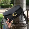 Womens Handle Handle Designer Messenger Facs Luxury Tote Handbag Leather Leather Baguette Counter Counter Bag Hawne