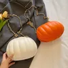 Avondtassen Halloween Pompoen Plezier Ronde Kleine Boekentas Nieuwigheid Dons Dames Keten Crossbody PU-leer Afneembare riem Mini Snoep 231017