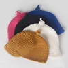 Berretti all'uncinetto coreano giapponese primavera autunno inverno cappelli lavorati a maglia di lana donna uomo giocoso divertente cappello a cuffia con melone a tesa piccola personalizzato