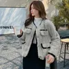 Damenjacken Lucyever Koreanische schicke weiße Lammwolljacke Damenmode Streetwear Warmer Plüsch-Outwear-Frauen-Herbst-Winter-Kunstpelzmantel 231017