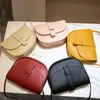 Cross Body Bags Pequenas Mulheres Bolsa Venda Soulder Messenger Bag PU Leater Fasion Sólido Amarelo Preto Crossbody Bag Bolsas Senhoras Pursestylishdesignerbags