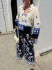 여자 트랙 슈트 빈티지 캐주얼 프린트 여성의 넓은 다리 바지 세트 세련된 느슨한 옷깃 싱글 가슴 셔츠 셔츠 가을 가을 레이디 우아한 스트리트웨어 231018