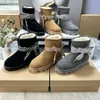 2022new One Shoe اثنان من سلسلة أحذية ثلجية بلينج مع صقيع تكسير مقاوم من الجلود المستورد العلوي وأحجام الأكمام الداخلية من جلد الغنم 35-40 مع صندوق