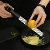 チーズツールFais du高品質のステンレススチールピールレモン野菜マニュアルグレイターピーラーシャープブレードチョップ可能なキッチン231017