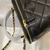 ファッションミニハンドバッグレディショルダーバッグデザイナー財布のトレザーキルティングクラッシュバニティケースとチェーンクロスボディバッグ女性クラッチファクデイヤモンド