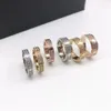 Volledige diamant titanium staal zilveren liefde ring mannen en vrouwen rose goud designer ringen voor liefhebbers paar luxe sieraden gift186e