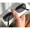 Lunettes de soleil rectangulaires sans bords, Protection UV400, nuances rétro colorées carrées, petites lunettes de soleil pour plage/voyage/Streetwear