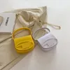 2023 Новая модная сумка Dingdang с клапаном, универсальная мини-сумка на одно плечо, косая сумка-кошелек