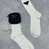 Women Bielizna Fashion Sock Sock Socks z torbą i trójkątną odznaką kobiety