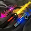 Bastoncini luminosi a LED per bambini colorati giocattoli spada incandescente laser musicale telescopico 2 in 1 giocattolo di decompressione rotante per bambini adulti 231018