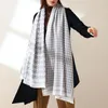 Bufandas VISROVER Houndstooth Hijab Poncho Lady Winter Impresión Bufanda para mujer Mantones femeninos Cashmere Handfeeling Wraps al por mayor