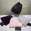 Bonnets de créateurs pour femmes et hommes, chapeaux de mode, casquette chaude d'hiver, cadeaux de Couple, 24914