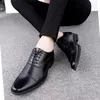 Dress Shoes Men's 2023 Wskazane palce dżentelmeni skórzani Trendy Brytyjski styl biznesowy