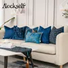 Kuddefodral Aeckself Luxury Flowers Lämnar mönster Skuret Velvet Cushion Cover Home Decor Navy Blue Throw Pillow Case Pillow Case For Couch 231013