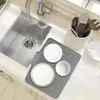 Коврики для стола Силиконовый коврик для сушки посуды Нескользящий Складной мыть в посудомоечной машине Безопасный наклонный проем Термостойкий со сливной кромкой