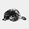 ボールキャップユニセックスアウトドアファッショングラフィティ印刷野球キャップヨーロッパ男性タイ染料調整可能な帽子夏のヒップホップスナップバックパパ帽子